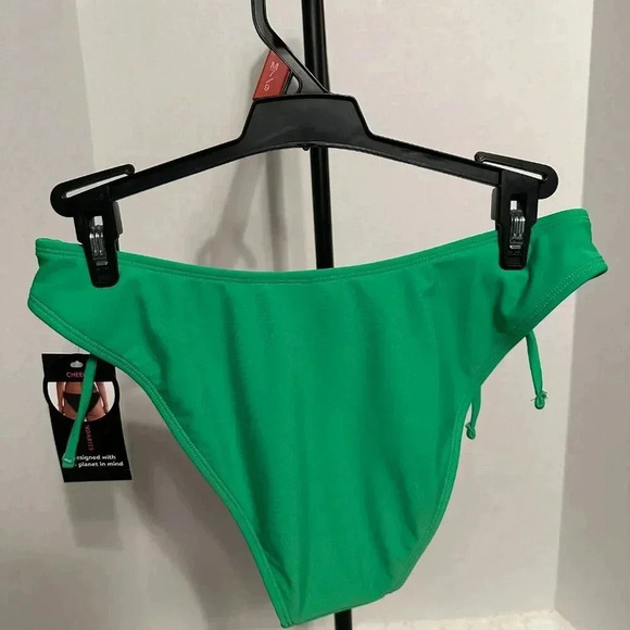 No Boundaries 2 piece Swimsuit -Green- Medium - Picture 5 of 6